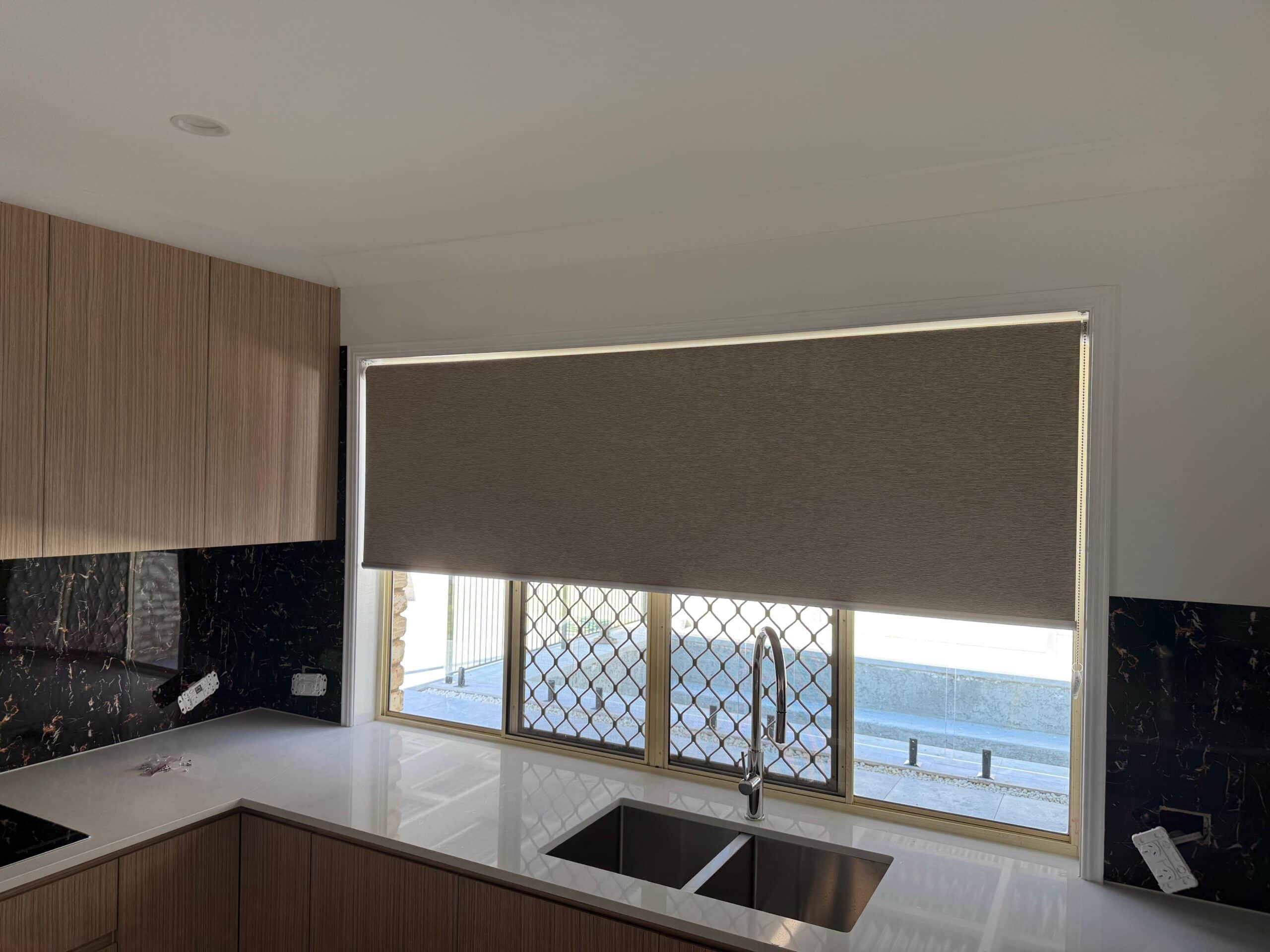 Atlas Blind & Curtain for Roman Blinds